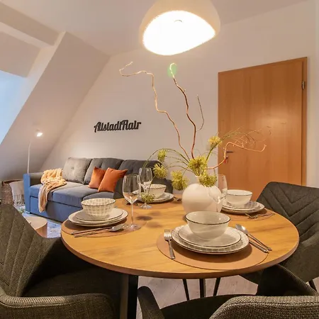 Altstadtflair I Modern I Top-lage I Schlossnaehe I Perfekt Fuer Paare *